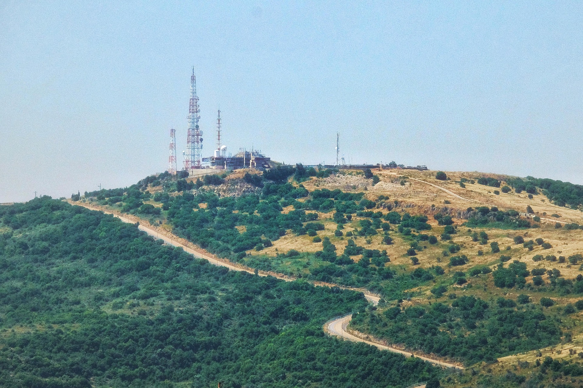 KONFLIKTIT: Suomalaisen kriisinhallintajoukon komentaja vaihtui Libanonissa